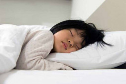 Tidur sebelum jam 23.00 bantu menjaga imun tubuh