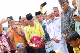 Bupati hadir peletakkan batu pertama pembangunan masjid