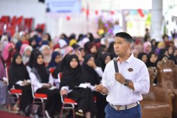 Fasha berikan motovasi kepada mahasiswa Unja