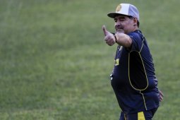 Karir Melatih Maradona Diawali Kemenangan
