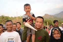 Menpora kunjungi korban gempa  Lombok Utara