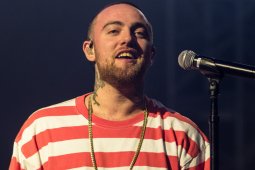 Rapper Mac Miller Tewas Overdosis