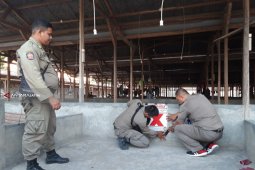 DPRD Surabaya Dukung Satpol PP Segel Pasar Koblen