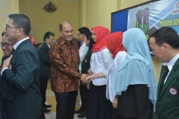 Walikota, dokter itu gak ada yang miskin