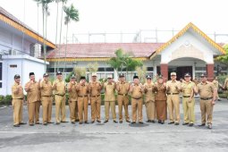 Sekdako ambil apel terakhir masa bhakti