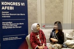 Pakde Karwo Usulkan Kurikulum Kewirasuhaan untuk Mahasiswa