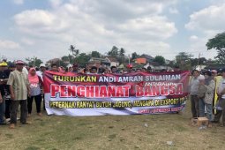 Peternak Ayam di Blitar Keluhkan Ketersediaan Pakan Jagung