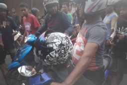 Polisi lepaskan tembakan amankan jambret dari amuk massa