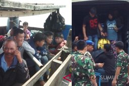 Lanal amankan belasan TKI ilegal