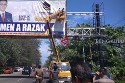 Bawaslu Bengkulu tindak tegas APK melanggar
