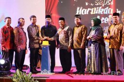 Plt Gubernur: dekatkan program SMK ke arah industri