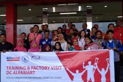 Alfamart Rekrut dan Latih Disabilitas Jember di Bidang Bisnis Digital