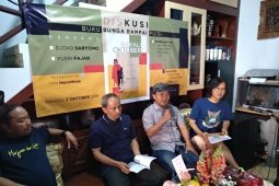 Tengsoe Terbitkan Buku Puisi "60 Kali Oktober"