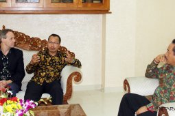 Pemprov Bali rencana pasang "WiFi" di desa pakraman