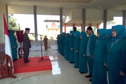 Bupati lantik anggota tim penggerak PKK