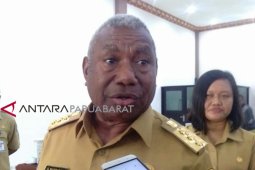 Pemprov Papua Barat kaji ulang izin pemanfaatan lahan