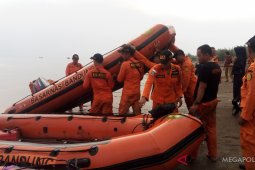 Tim evakuasi Lion Air hadapi kendala mendung