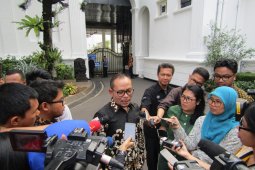 Menaker: UMP 2019 Naik 8,03 Persen "Win-Win Solution"