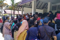 Ratusan pelamar CPNS datangi kantor BKD Tapteng