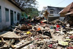 Satgas kesehatan TNI-AL menuju Palu