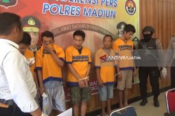 Polres Madiun Tangkap Kurir dan Pengguna Sabu-Sabu (Video)