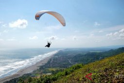 Mamake Mount to be paragliding tour place in S Kalimantan