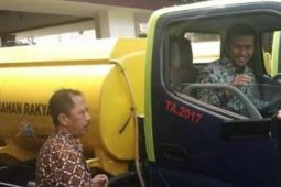 Pemkab Trenggalek Terima Bantuan Truk Tangki dari Kementerian PUPR