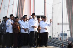 Pembebasan Tarif Tol Jembatan Suramadu