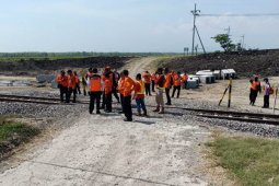 KAI Madiun Alihkan Perlintasan Sebidang Antisipasi Kecelakaan