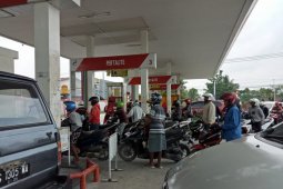 Jokowi batalkan kenaikan harga Premium karena pikirkan rakyat kecil