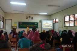 Satgas TMMD ajak warga ber KB percepat pembangunan tertinggal