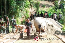 Pembuatan jalan TMMD ke-103 capai 42 persen