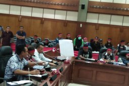 Mahasiswa adat Sakamese Nusa tolak HPH