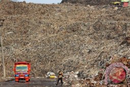 Sampah Jakarta dibuang di Bantargebang Bekasi capai 300 juta meter kubik