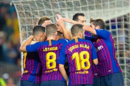 Barca Taklukkan Inter, Pimpin Klasemen Sementara