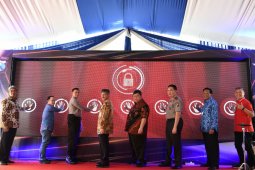 Di Gresik, Bayar SIM Bisa Pakai "Go-Pay"
