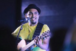 Glen Fredly sumbang dana bantu korban Palu