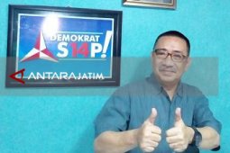 Caleg Surabaya Nilai Penyebaran Brosur Efektif Dulang Suara