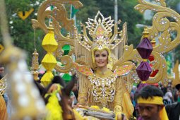 Karnaval Karawo Angkat Tema "Aku Cinta Indonesia"