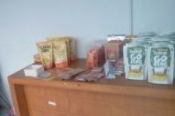 Mahasiswa ekonomi Unja kembangkan produk makanan lokal