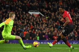 MU Lanjutkan Kemenangan, Gasak Everton 2-1