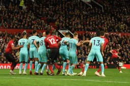 Manchester United bangkit taklukkan Newcastle 3-2