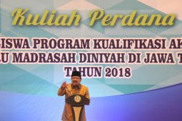 Selama 2006-2018, Pemprov Jatim Sekolahkan 11.922 Guru Madin