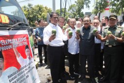 Bawang Merah, Mangga dan Benih Kangkung asal Jatim Diekspor