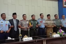 Gabungan TNI/Polri Gelar Pameran Alutsista di Madiun
