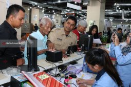 Dispendukcapil Verifikasi Data Penduduk Penghuni Liponsos Surabaya