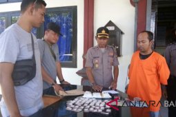 Polsek Gilimanuk tangkap pengedar ribuan pil koplo