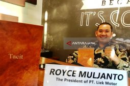 Royce Muljanto Ceritakan Kisah Melalui Buku "Tacit"
