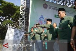 Peringatan Hari Santri di Malang Hidupkan Tradisi Sarungan