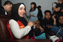 Roro Fitria Syok Dijatuhi Vonis Penjara
